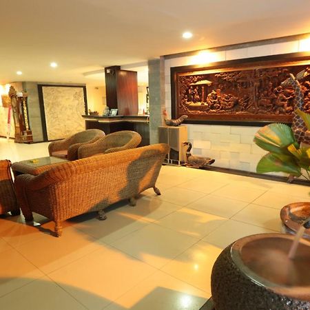 La Walon Hotel Kuta Lombok Kültér fotó