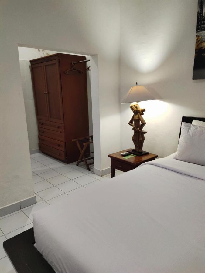 La Walon Hotel Kuta Lombok Kültér fotó