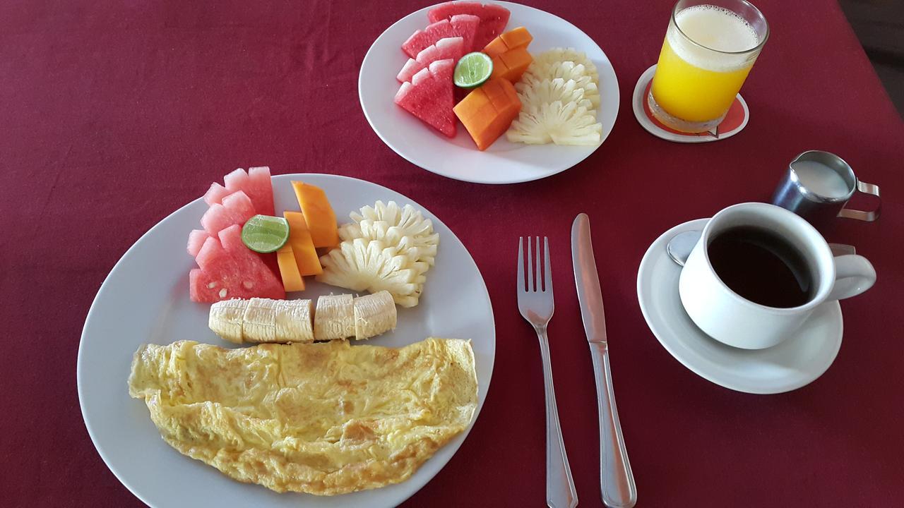 La Walon Hotel Kuta Lombok Kültér fotó