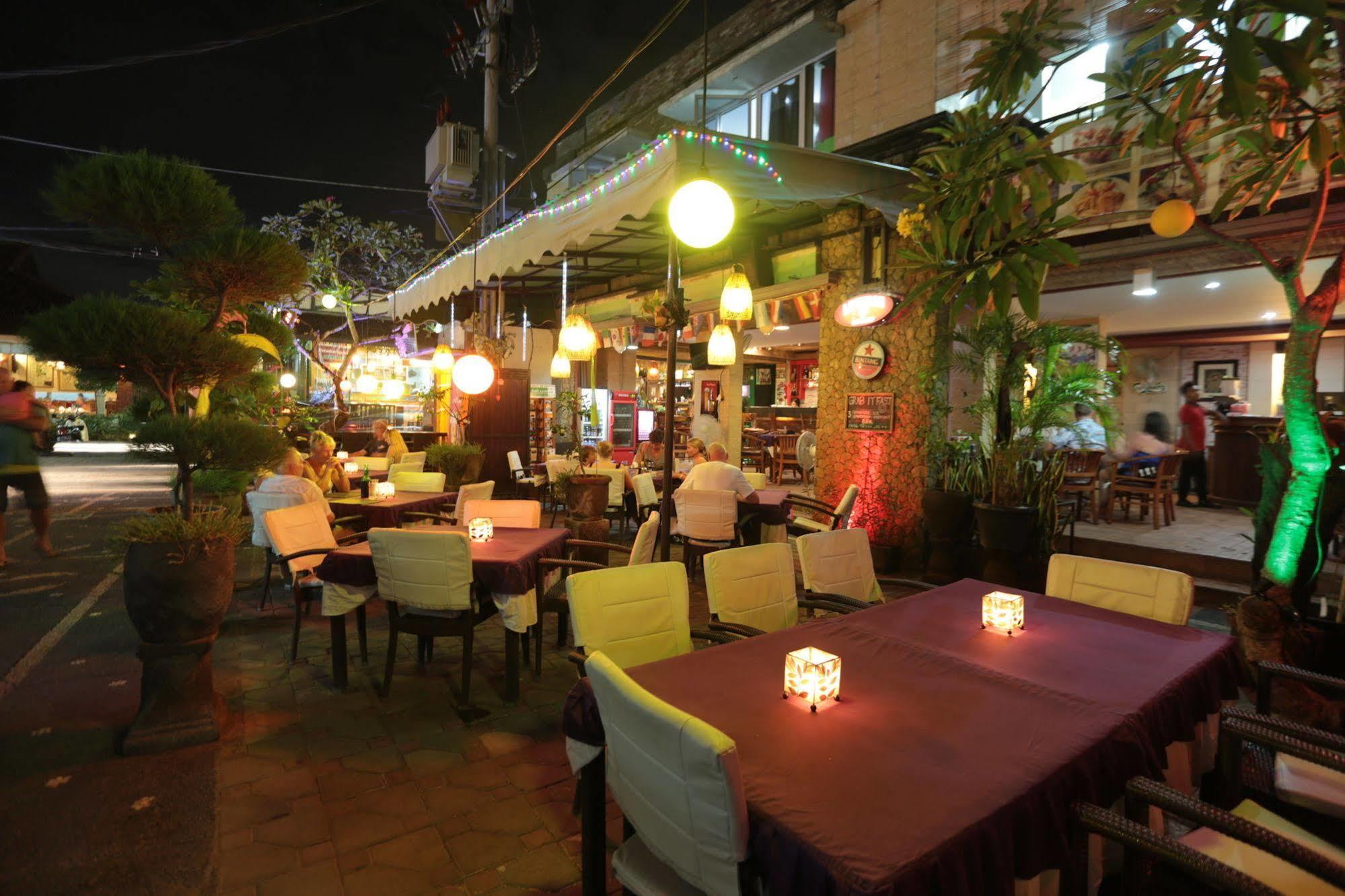 La Walon Hotel Kuta Lombok Kültér fotó