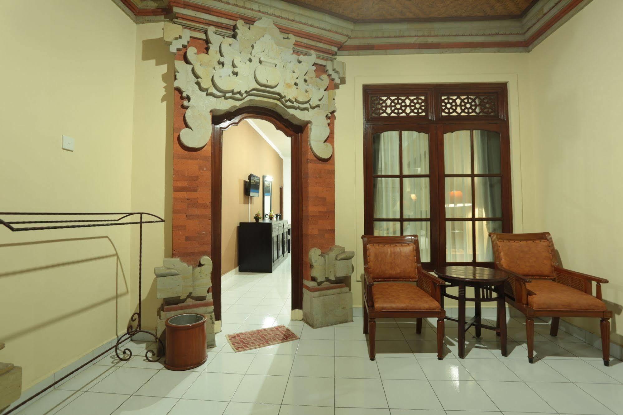 La Walon Hotel Kuta Lombok Kültér fotó